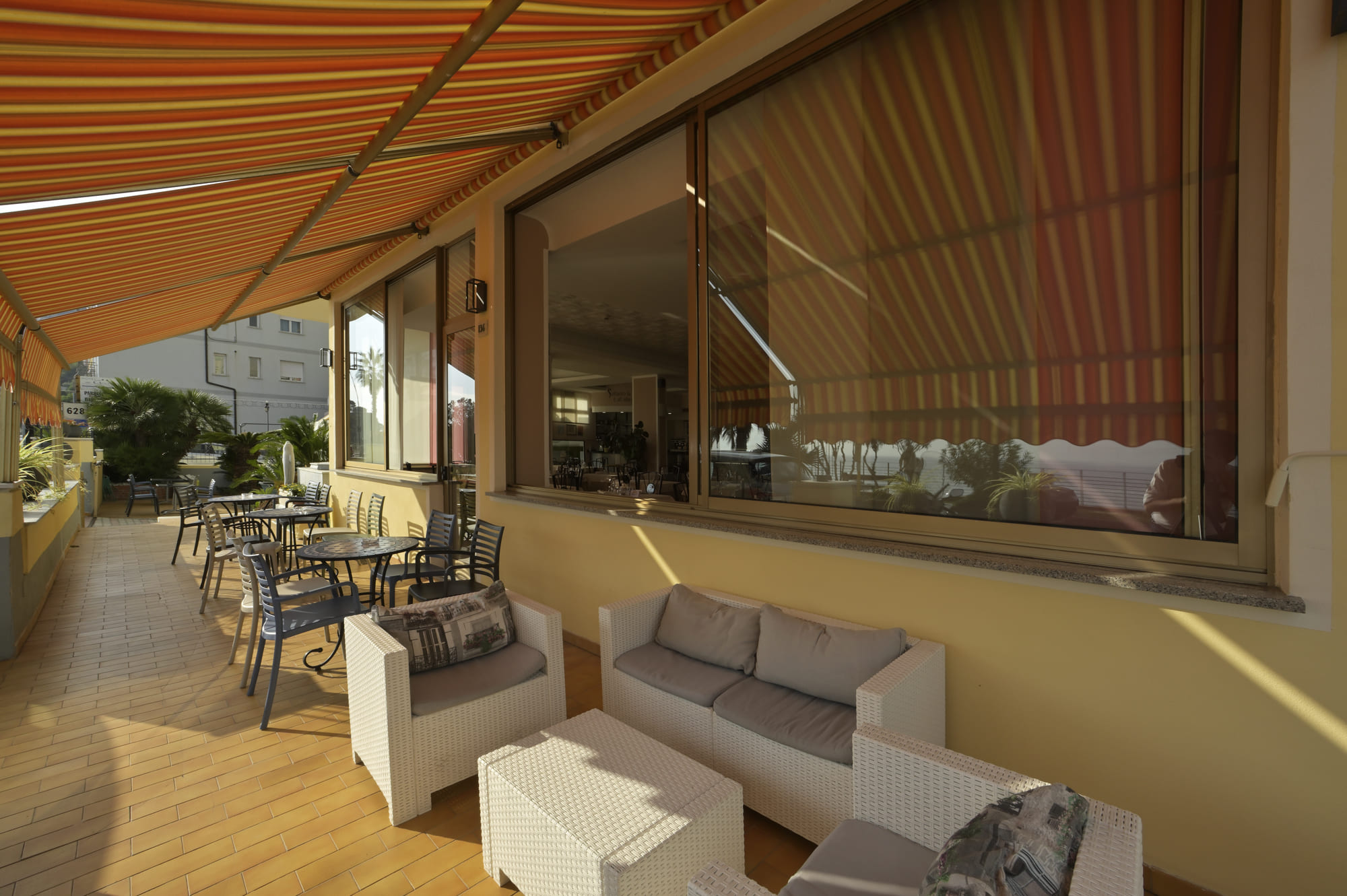 Hotel delfino laigueglia riviera ligure vacanze mare liguria